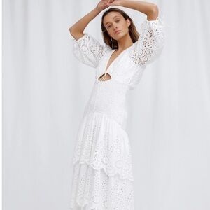 SIGNIFICANT OTHER MAZIE MAXI DRESS IN IVORY WHITE